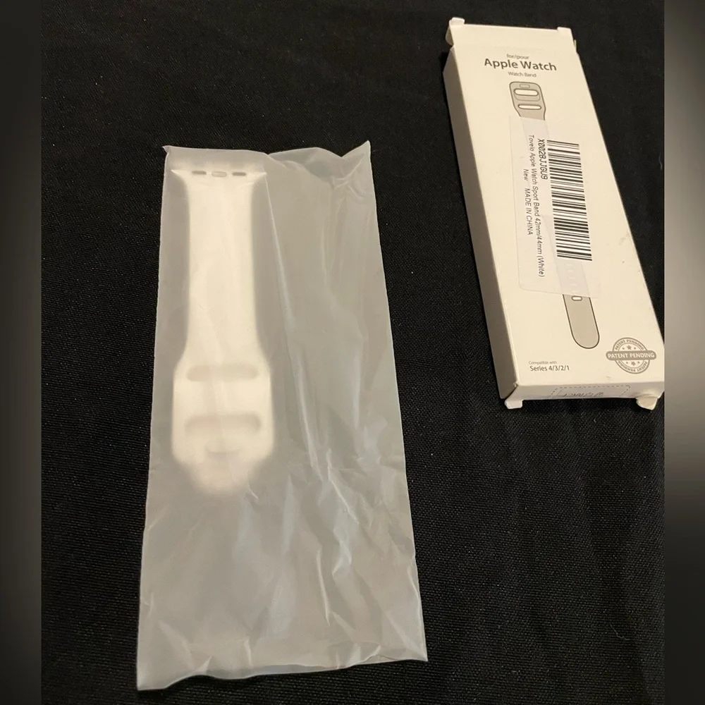 🔴 Apple Watch Band 42/44mm NIB